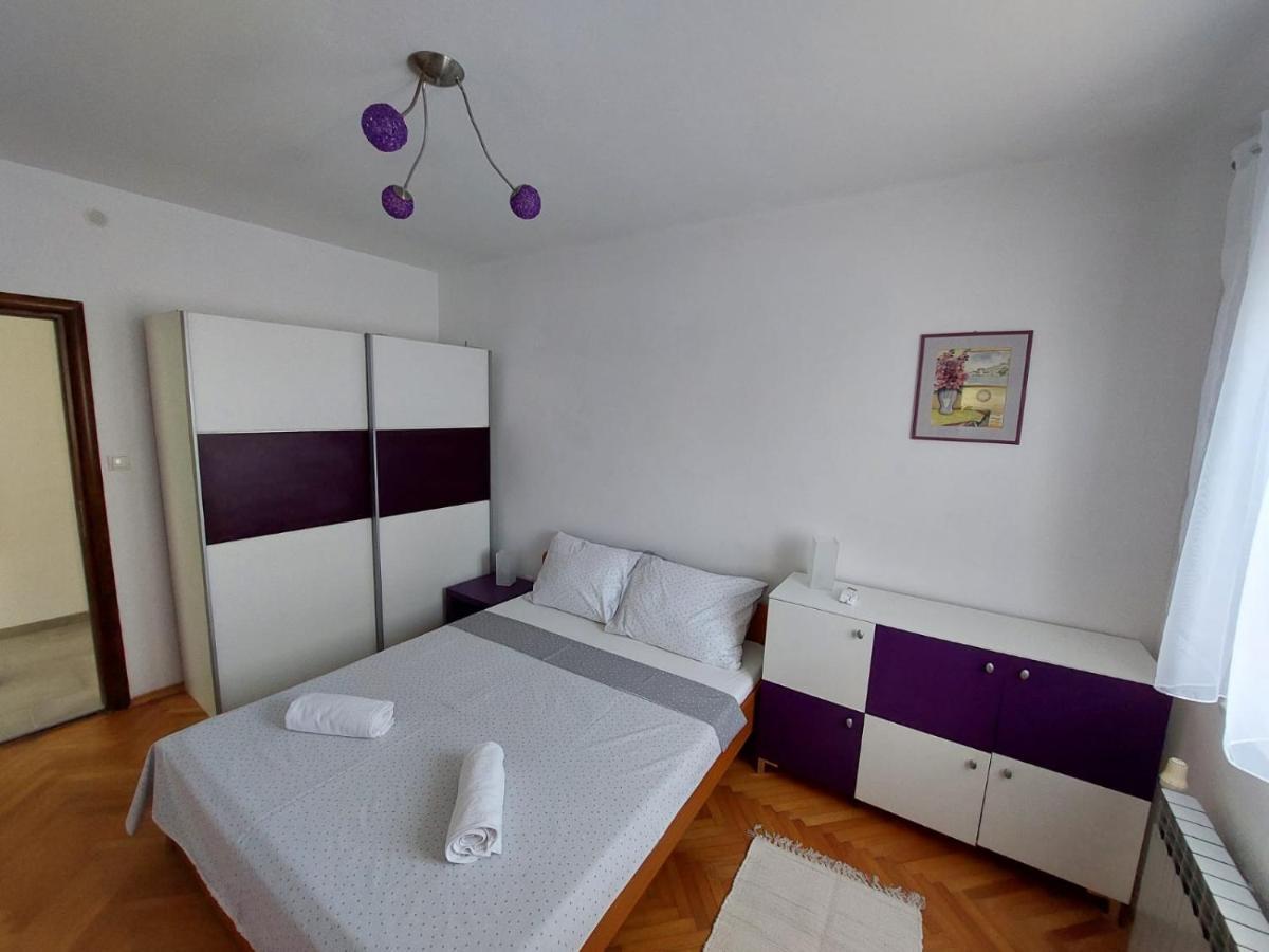 Apartments Mario プリモシュテン エクステリア 写真
